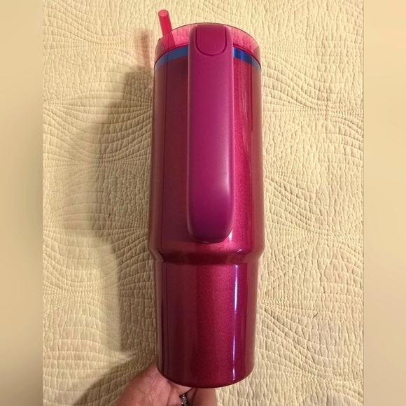 NIB Stanley Berry Truffle Limited Edition Valentines H20 Quencher Tumbler 30 Oz - Picture 4 of 11